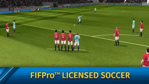 Dream League Soccer MOD APK screenshot 1